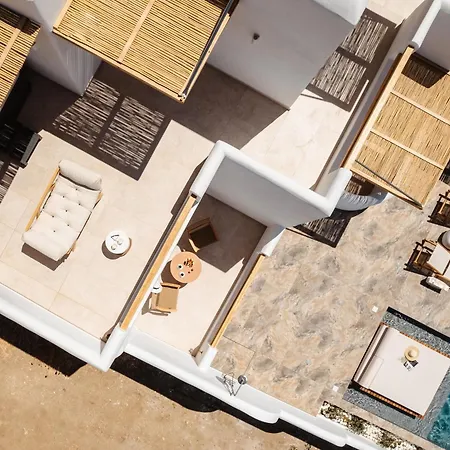 Naxos Aristocratic